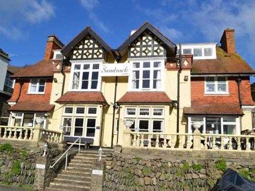 The Sandrock Lynton Hotel Exterior photo