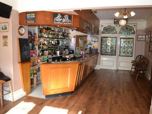 The Sandrock Lynton Exterior photo
